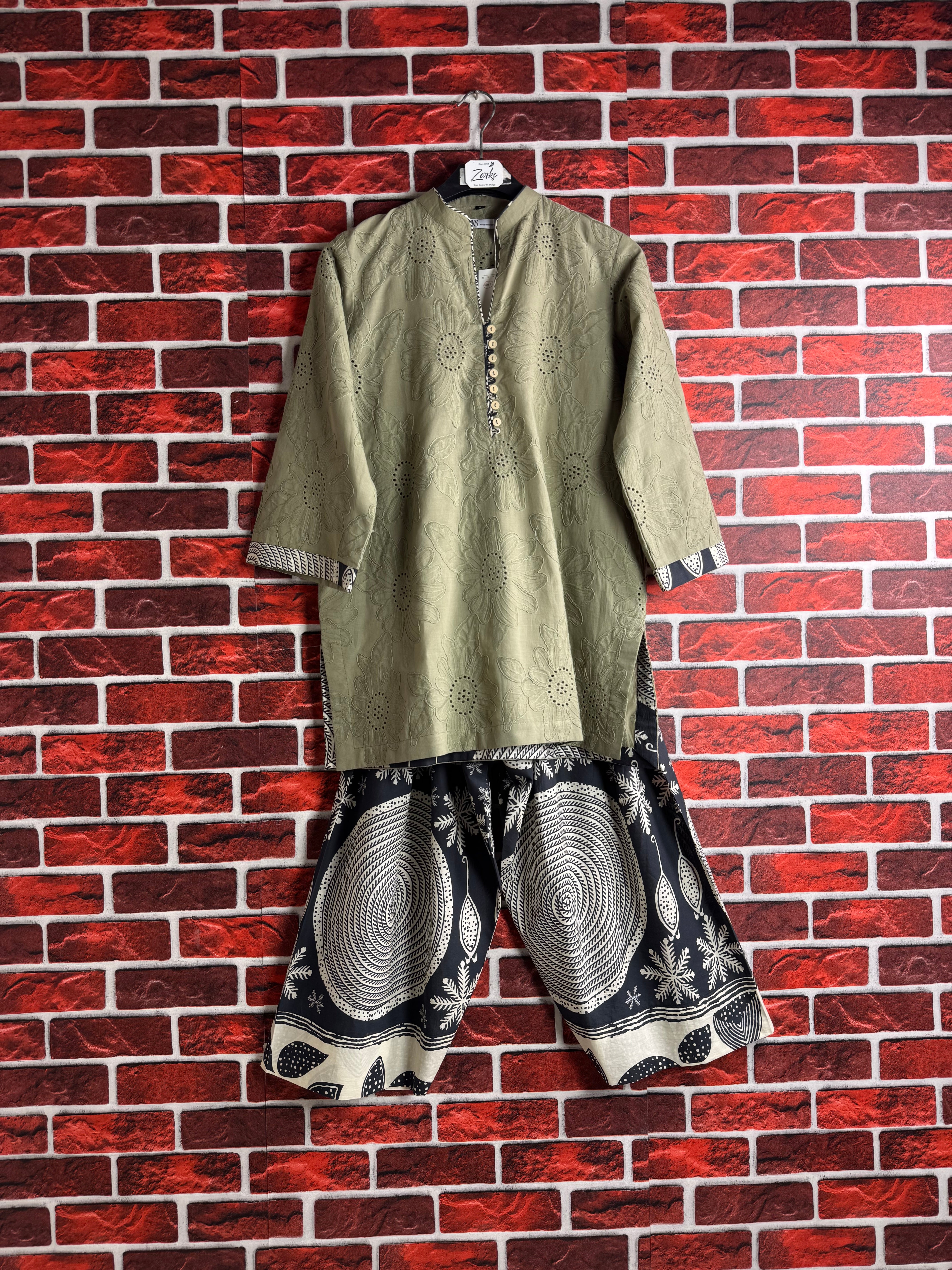 Army Chickenkari set