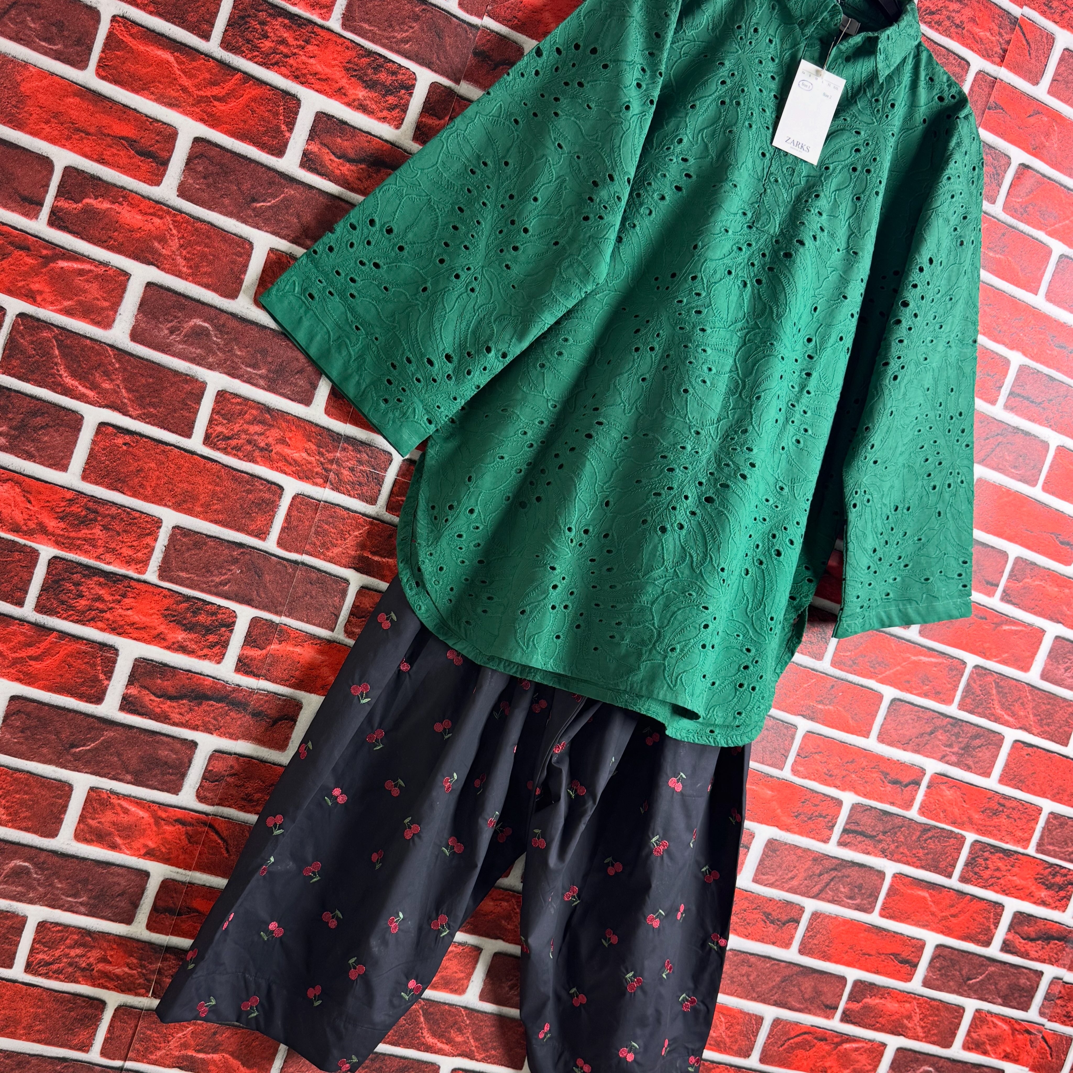 Green cherry chickenkari set