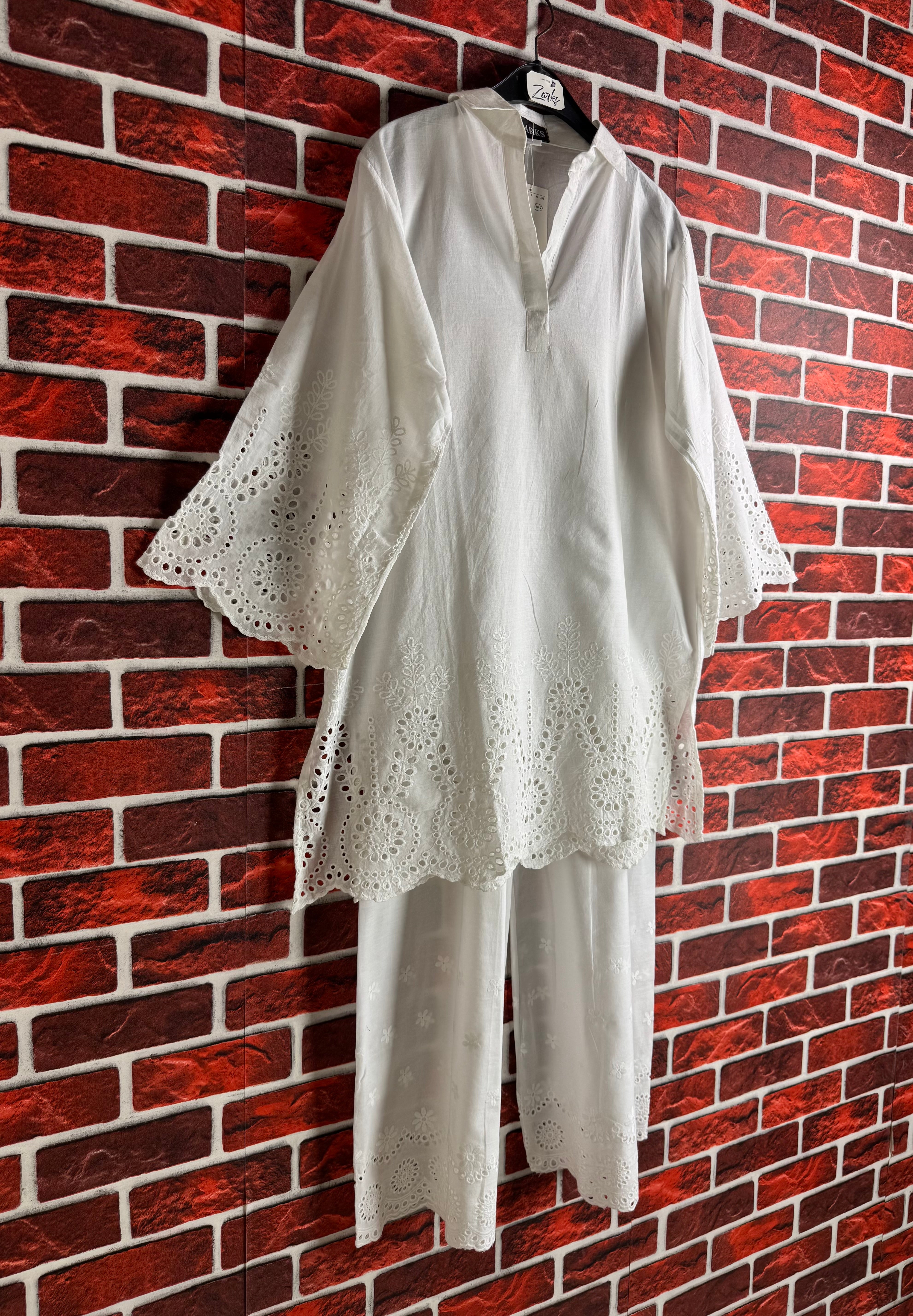 White chikankari set