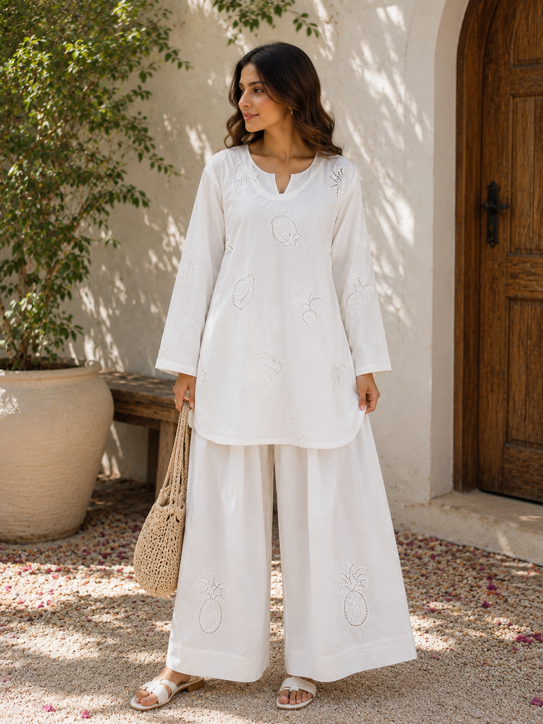 White fruitkari set