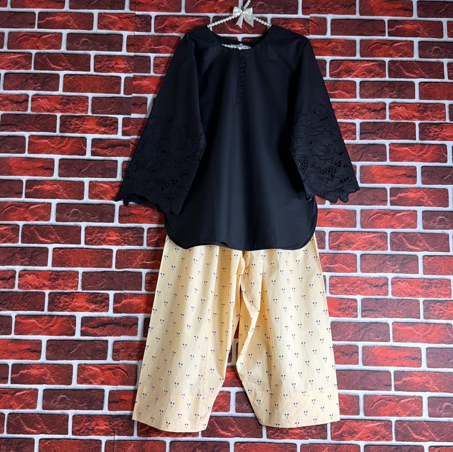 Cherry chickankari set