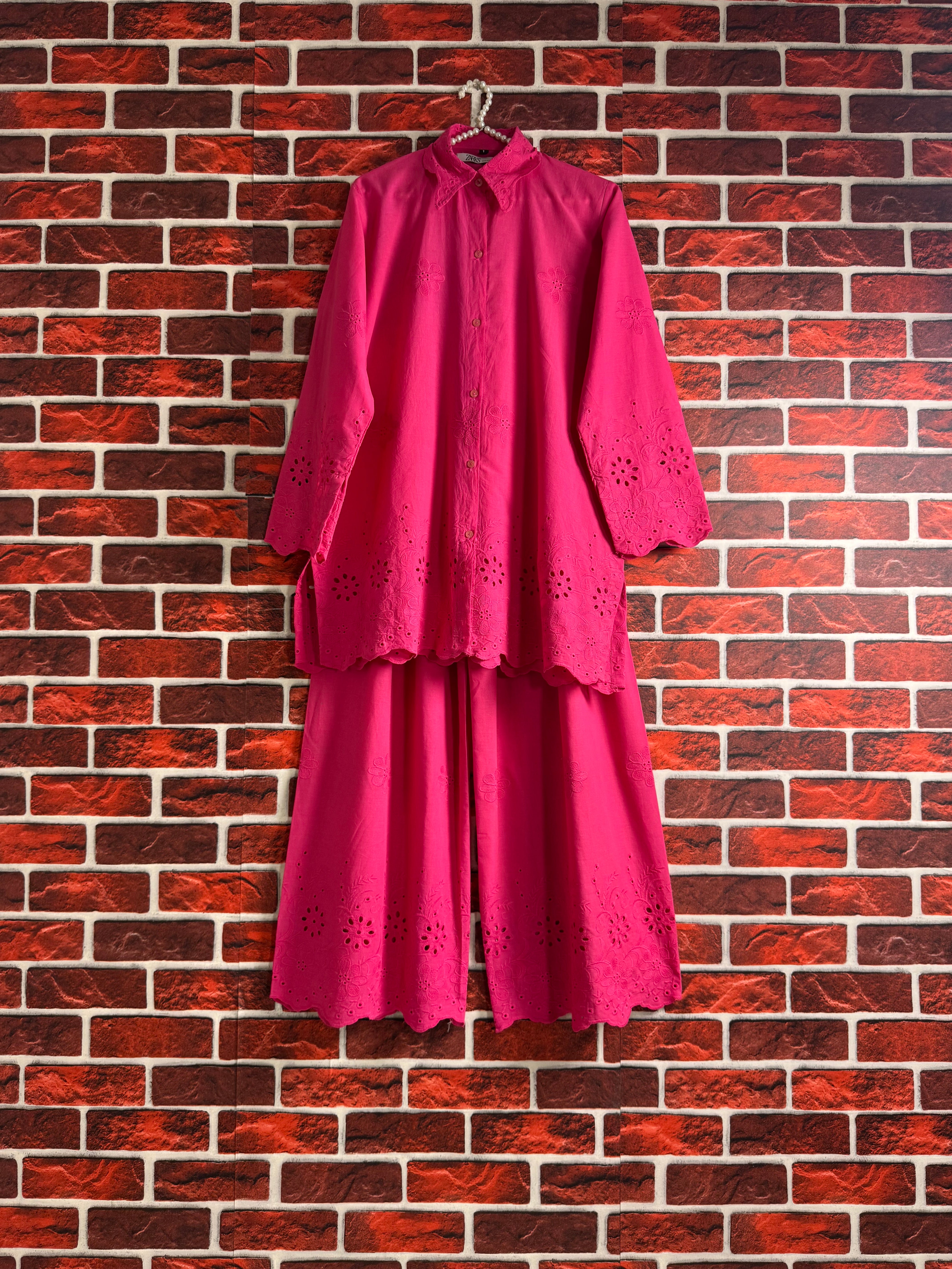 Pink schiffli coord