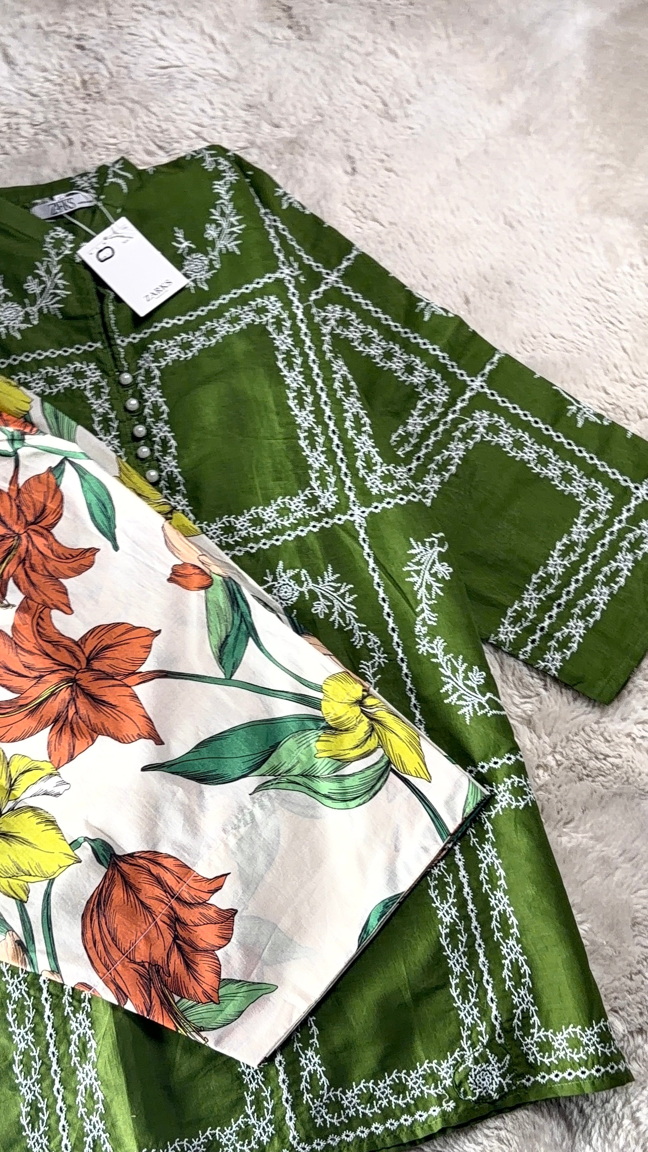 Olive chikankari set