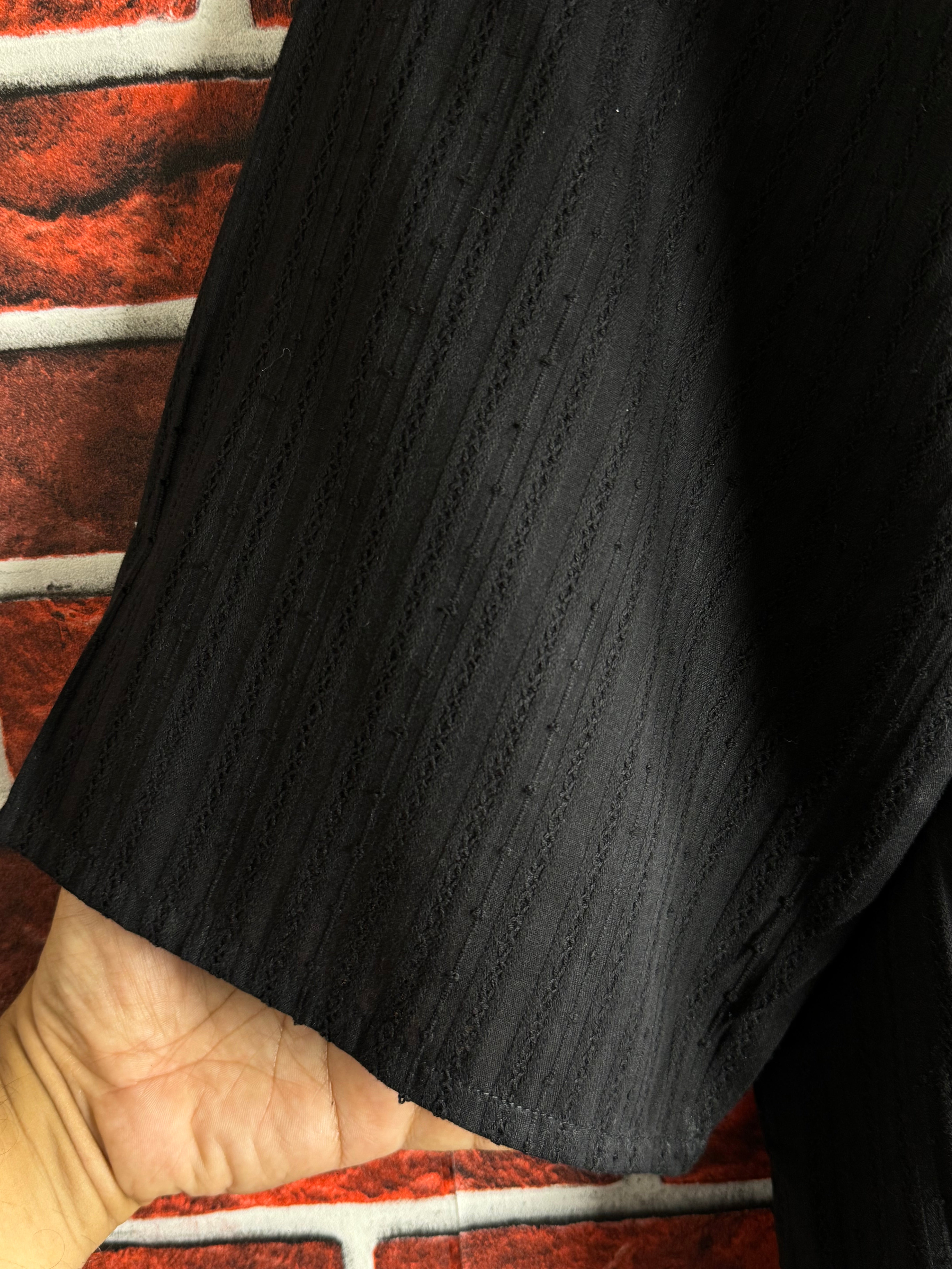 Black monochrome set