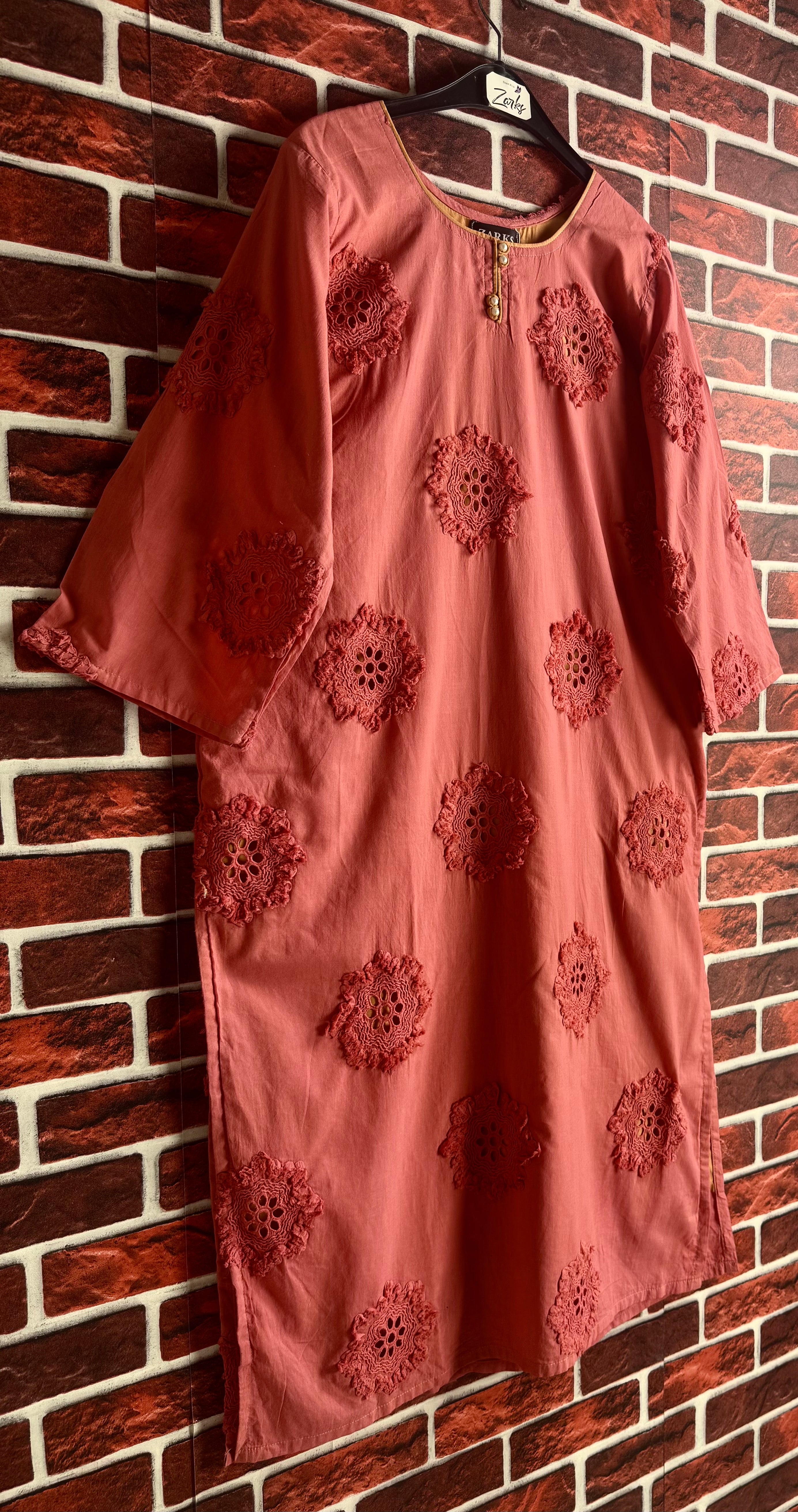 Rouge Kaftan