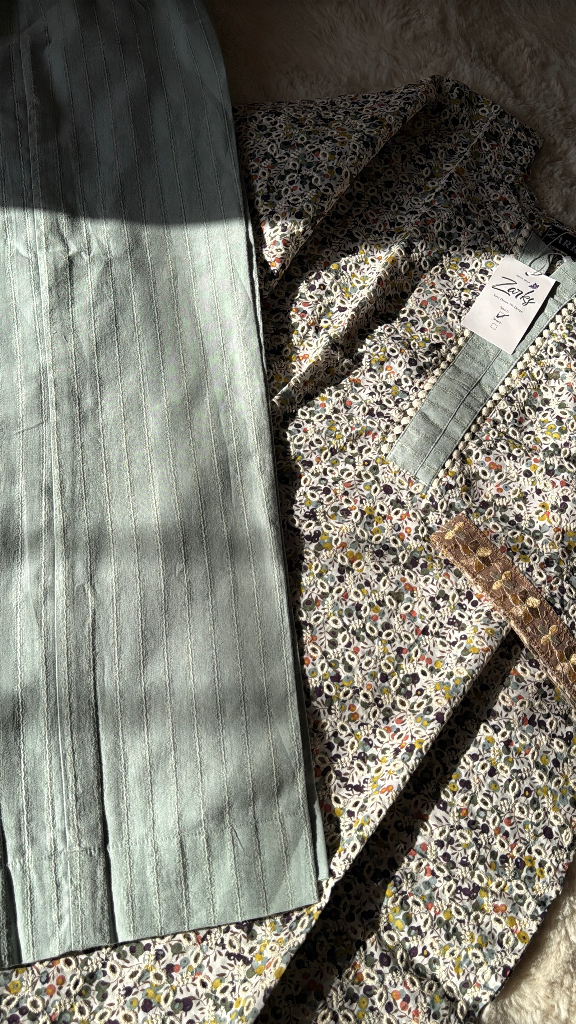 Printed chickankari set