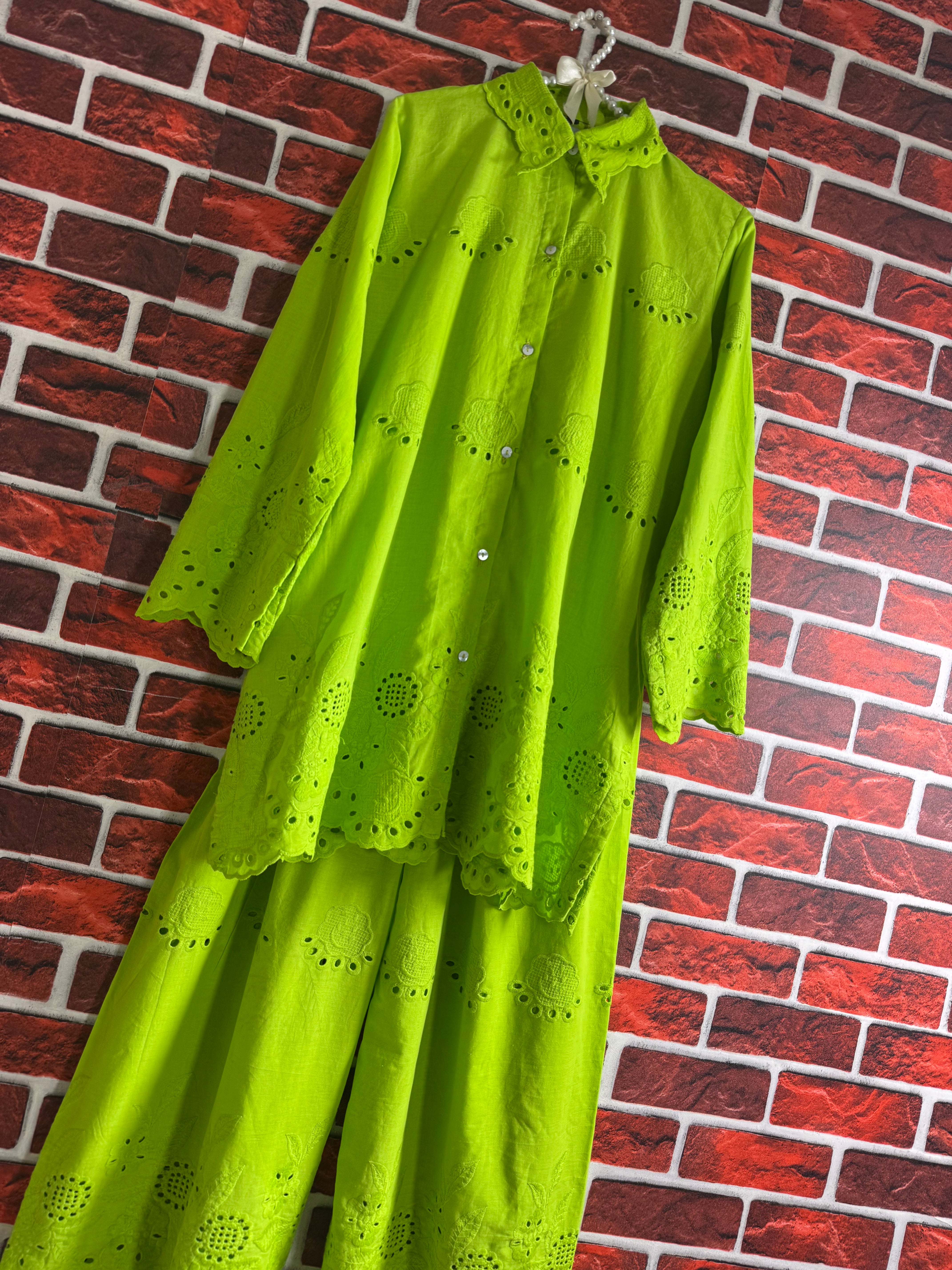 Apple green schiffli coord
