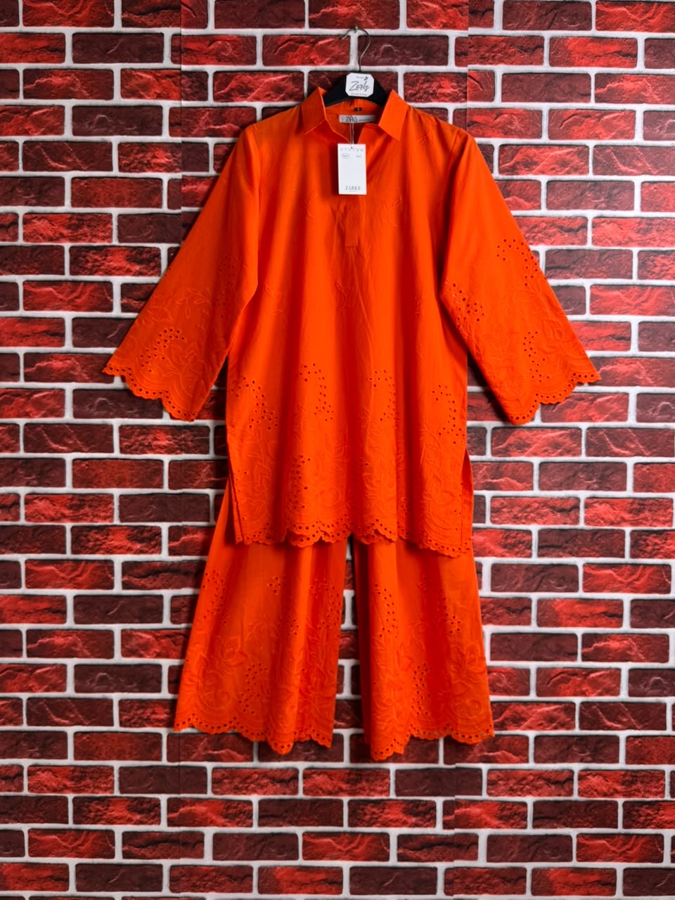 Tangerine schiffli Coord