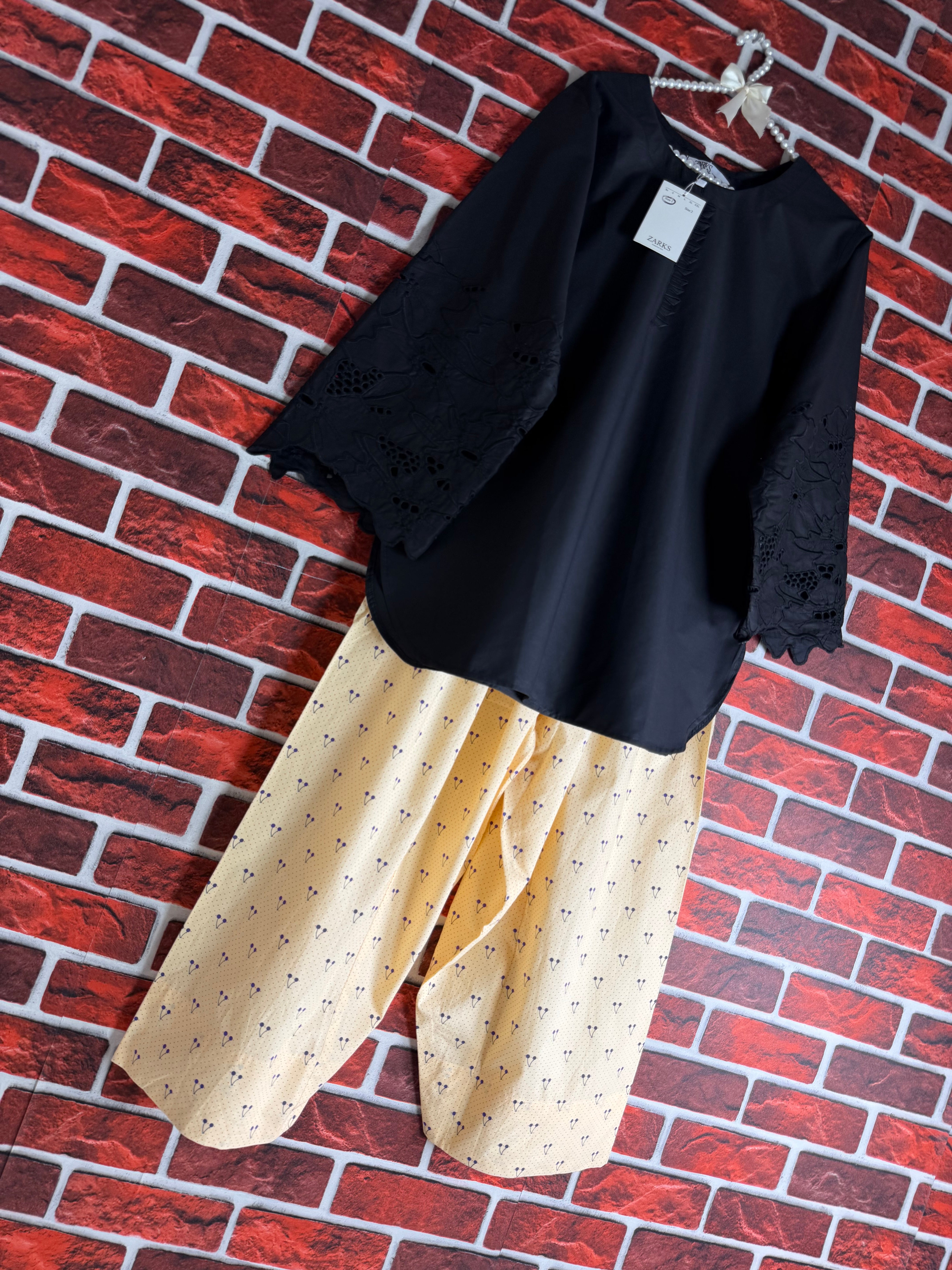 Cherry chickankari set