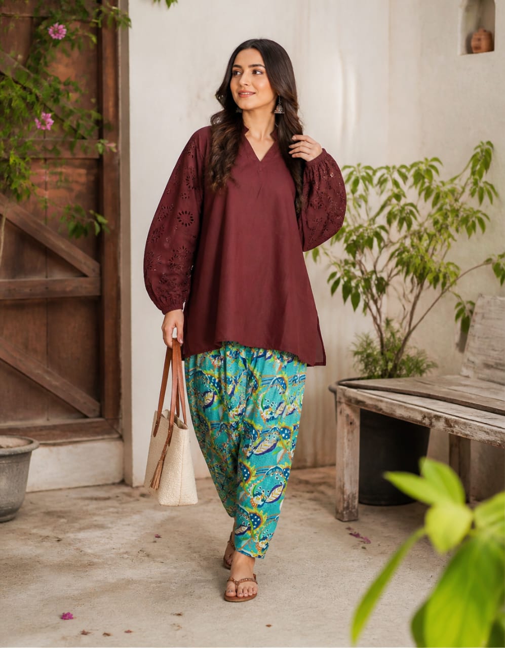 Berry chickankari set