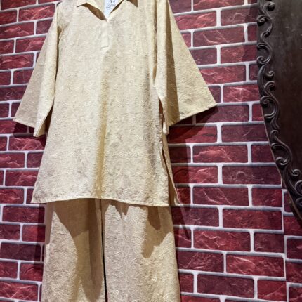 Butter yellow schiffli coord
